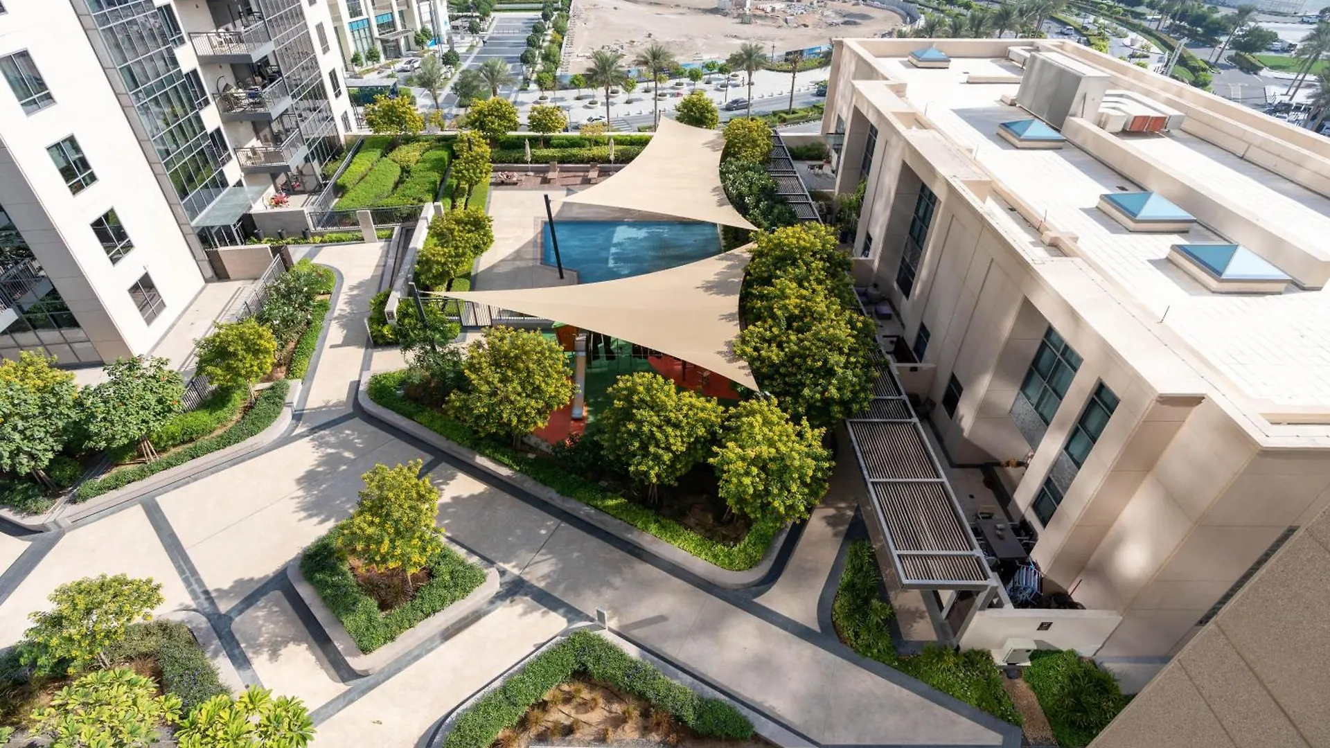 Ultimate Stay / 7 People / Spacious / Dubai Creek With Marina Views