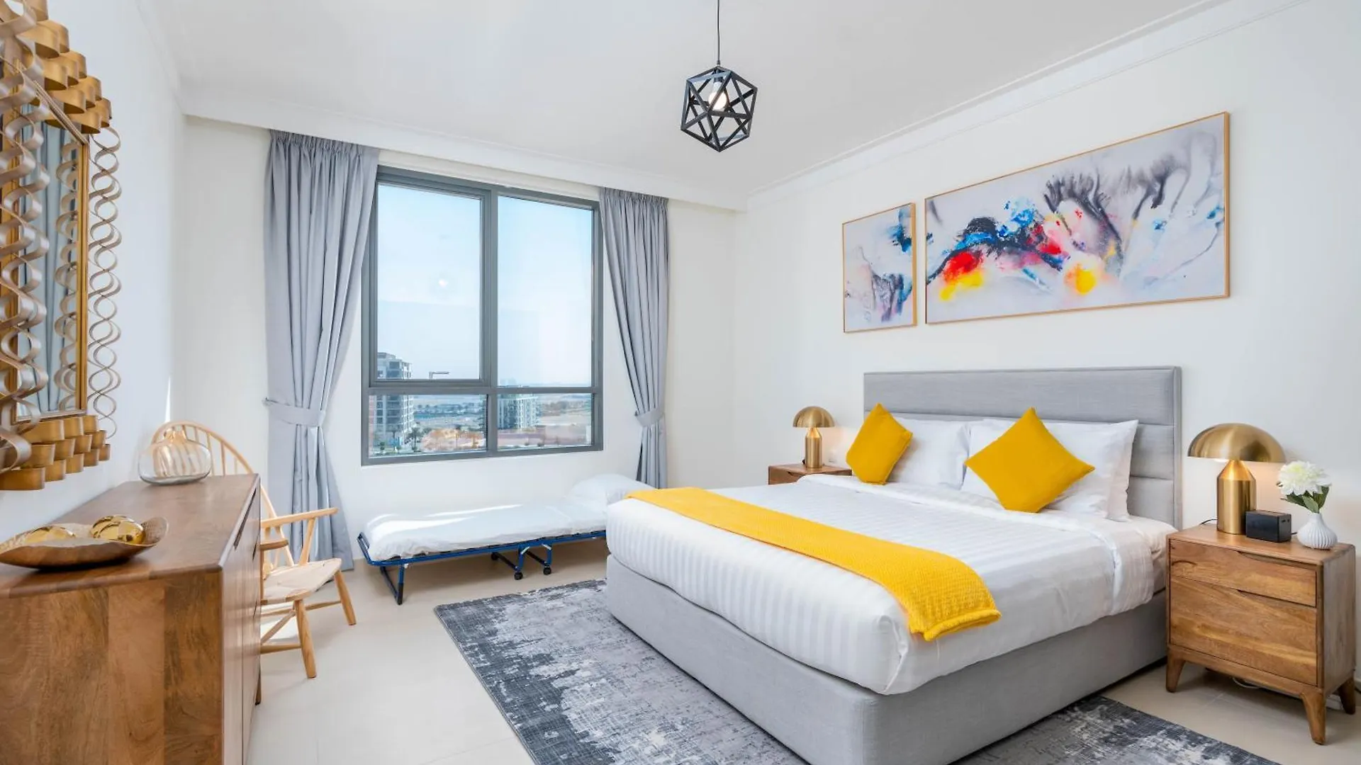 Ultimate Stay / 7 People / Spacious / Dubai Creek With Marina Views
